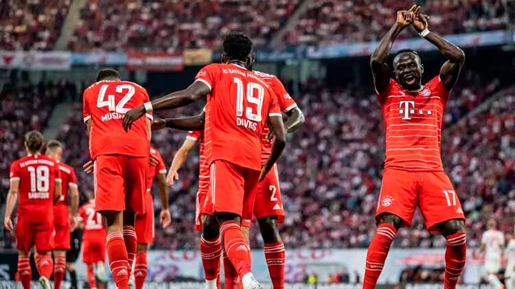 Selçuk Sports Barcelona Bayern Münih canlı izle kaçak